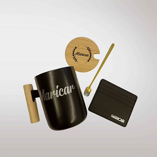 Nordic Mug Set with Cardholder